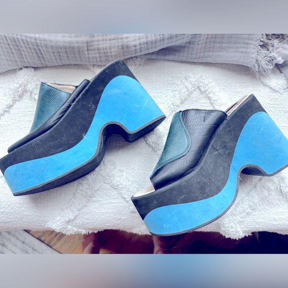 Stone Ridge groovy Wedge sandals size 37 - Picture 2 of 4